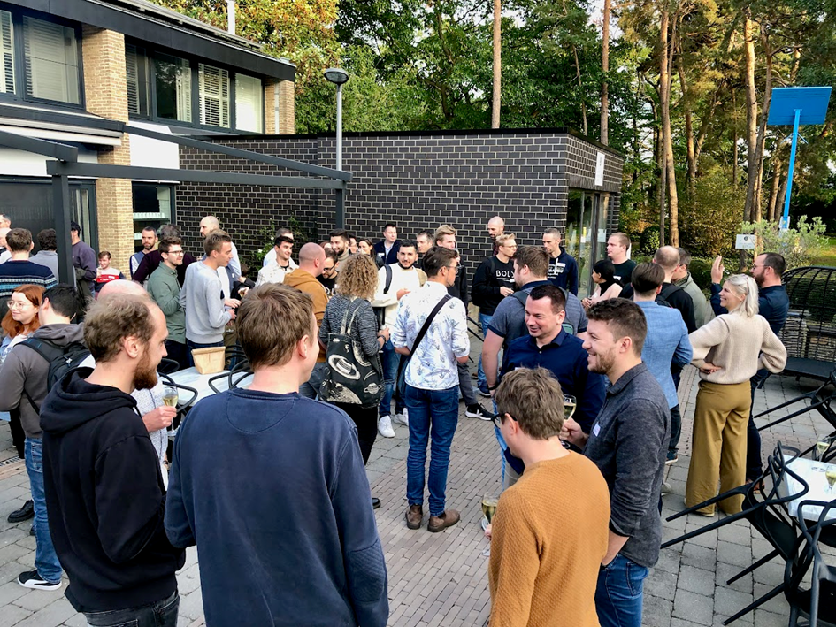 Ending the Conference by Queueing up for the Barbecue Diner